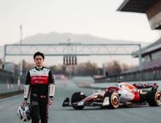  周冠宇复出首秀出彩，山东泰山主场血战那不勒斯，豪取7连胜